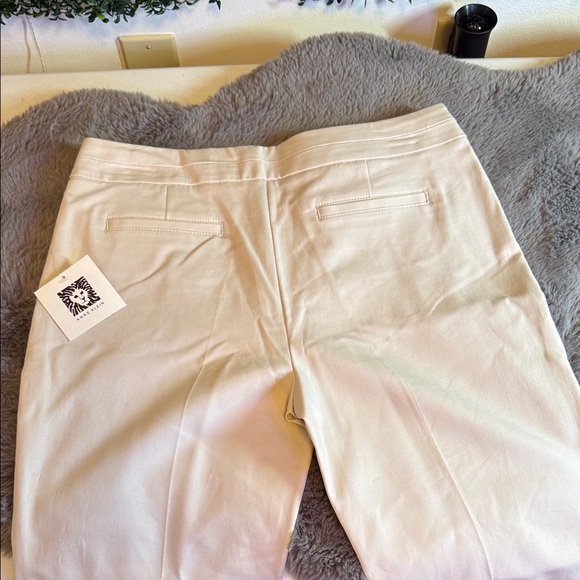 NWT Anne Klein Women’s Tousers - Picture 6 of 7
